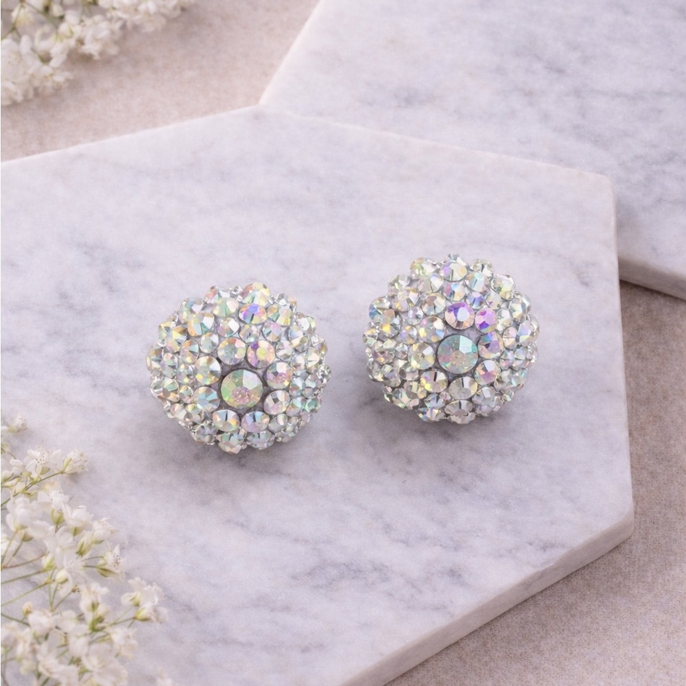 Half ball stud earrings (semi ball)
